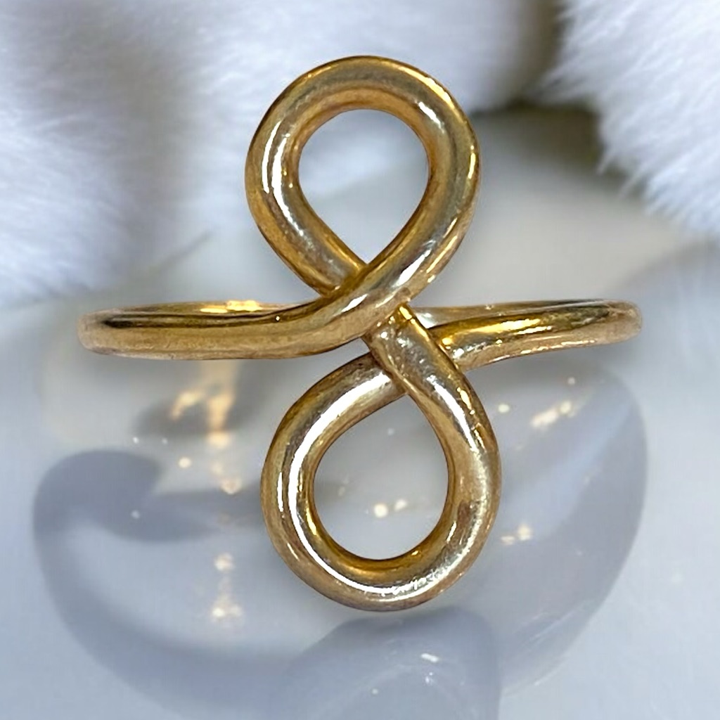 Beautiful Vintage Custom Made 14k Yellow Gold Infinity Band Statement Ring 725